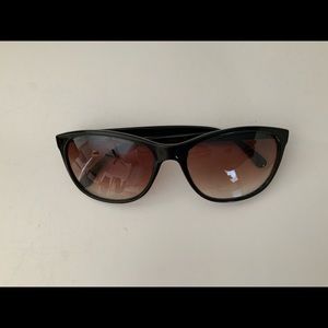 Black Women’s Sunglasses